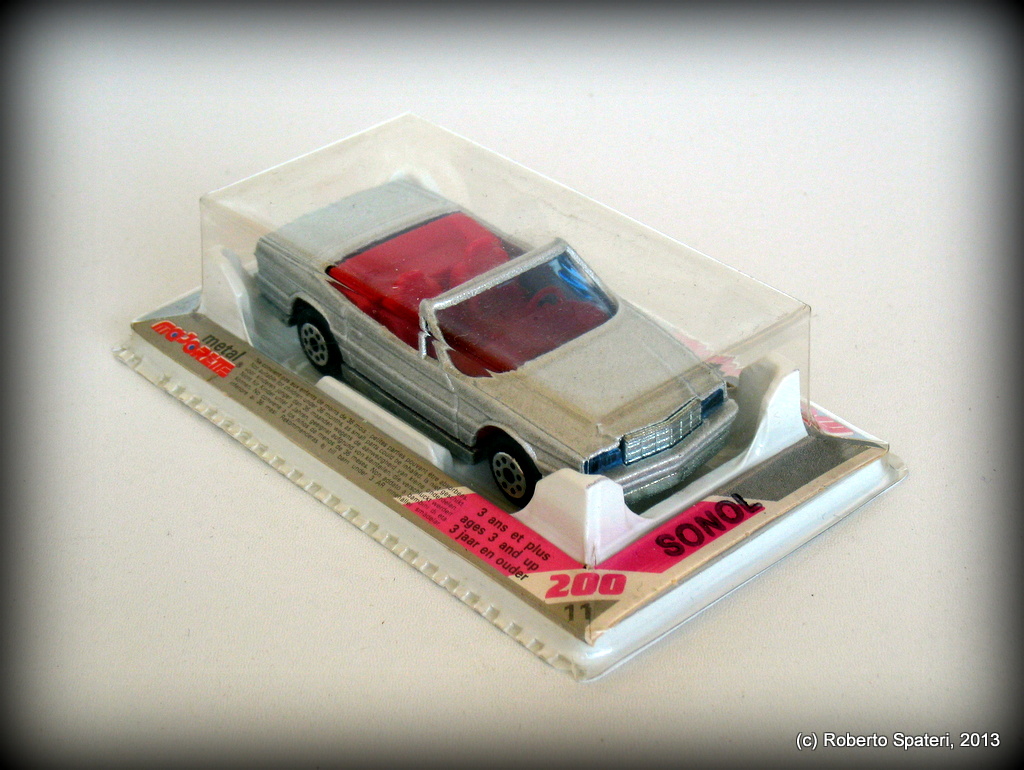 Majorette Cadillac Allante (n.253)